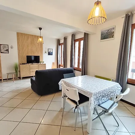 Le Louchonnais, T2, Wifi, 4 Personnes * Bagnères-de-Luchon